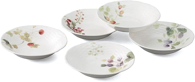 Narumi 96010-23303P Lucy Garden Bowl and Plate Set, 6.3 inches (16 cm), Berry Pattern, Set of 5 Patterns, Stylish, Cute, Relief, Wedding Gift, Microwave Warm, Dishwasher Safe, Gift Box Included