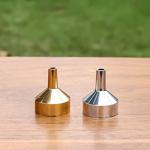 10 pcs Gold Mini Metal Funnels Set, Mini Filling Funnel Liquid Refill Funnel for Transferring Essential Oils, Liquid, Perfume, Small Mini Bottles Specialty Tools and Gadgets