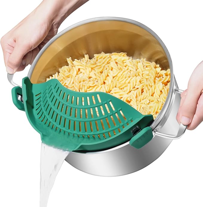 AUOON Oversized Pot Strainer Clip on Silicone - Family-Style Design Pasta Strainer Heat Resistant Kitchen Colander for Spaghetti and Noodles | Dishwasher Safe