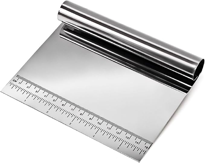 Dough Pastry Scraper Stainless Steel Bench Scraper with Measuring Scale Multipurpose for Butter, Cake, Onion, Vegetable, Pizza Cutter - Pastry Bread Separator