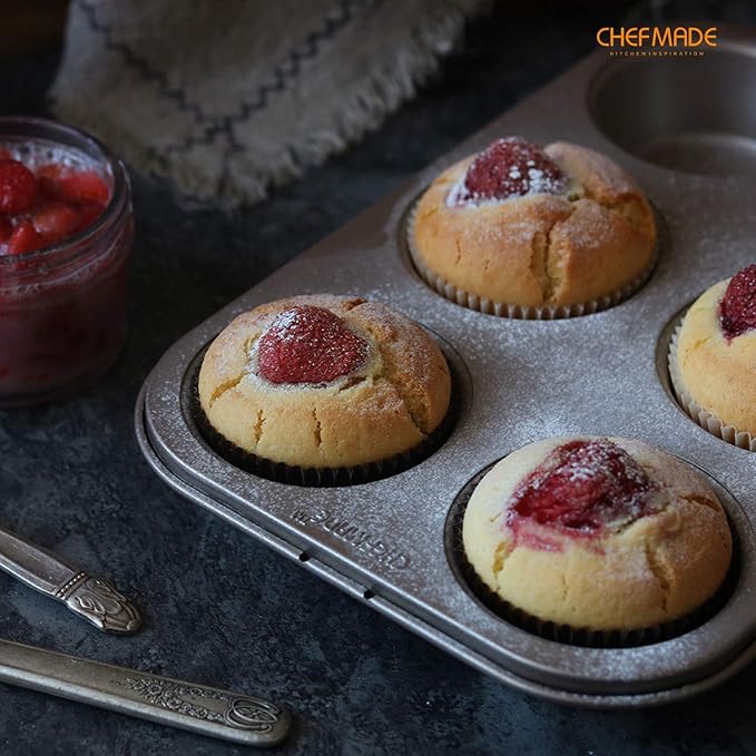 CHEFMADE Muffin Cake Pan, 6-Cavity Non-Stick Cupcake Pan Bakeware for Oven Baking (Champagne Gold)