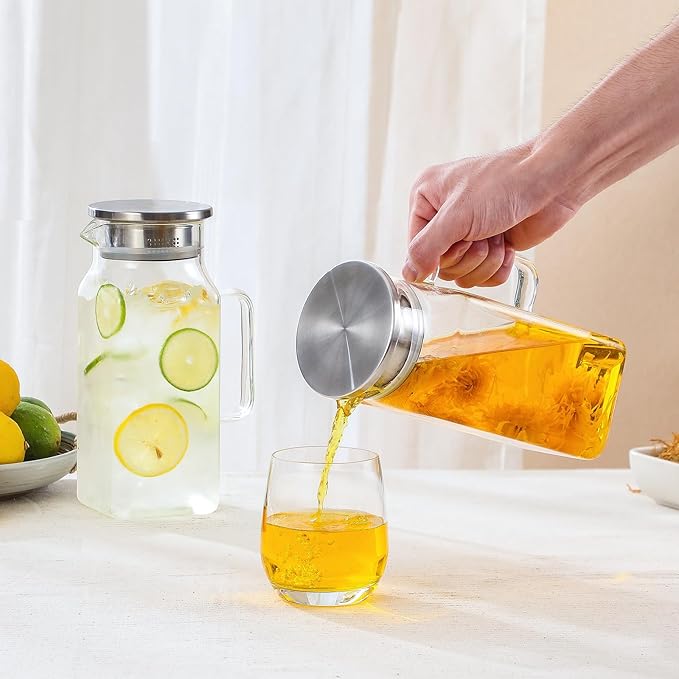 Netany 2 Pack 1.2 Liters/40 oz Small Square Glass Pitcher with Lid and Handle for Fridge, Iced Tea and Coffee Carafe Storage Container, Resistant to Hot and Cold Borosilicate Jug