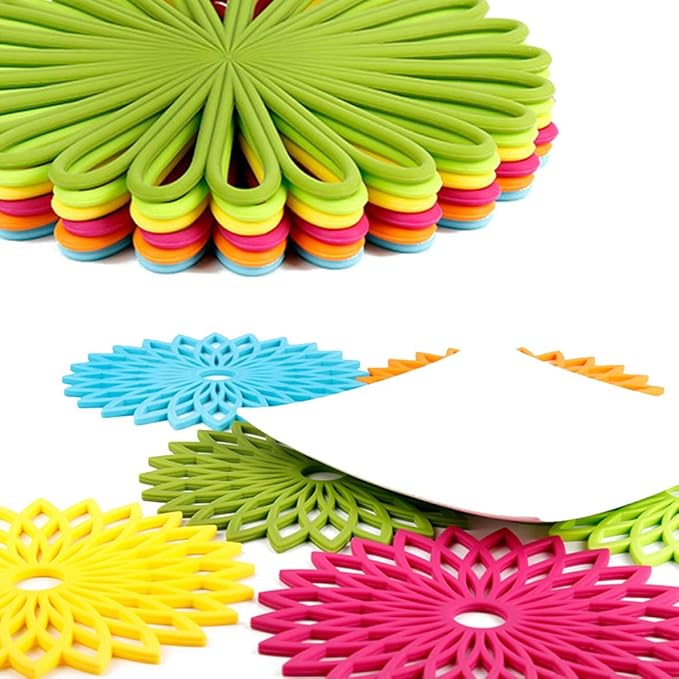 ME.FAN Silicone Trivet Mat - Kitchen Hot Pads for Pots & Dish - Insulated Teapot Trivet - Flexible, Durable, Non-Slip Large Coasters 3 Set Desert Sage