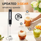 YUSWKO Black Handheld Milk Frother Wand with Stand for Coffee, Rechargeable Electric Whisk with 3 Heads 3 Speeds Drink Mixer Coffee Frother For Latte, Cappuccino, Hot Chocolate, Egg