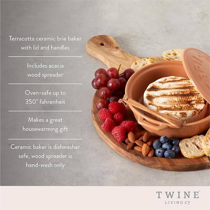Twine Ceramic Brie Baker with Wood Spreader, Brie Baking Tools with Lid Bakeware Sets, Terra Cotta Ceramic, Kitchen Set of 1