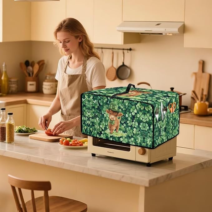 Highland Cow Four Leaf Clover Print Toaster Oven Cover Microwave Cover for Kitchen Countertop Appliance Dust Protector Decorative Oven Accessories for St. Patrick's Day Decor, Green, M