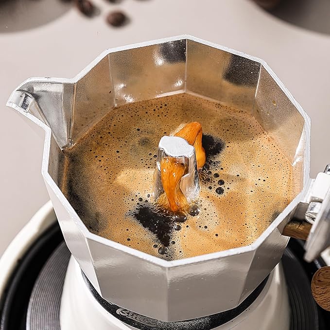 Bincoo Espresso Maker Stovetop,Camping Moka Pot 2 Cup/120ML,Stove Top Espresso Italian Coffee Maker,Easy to Use (White)