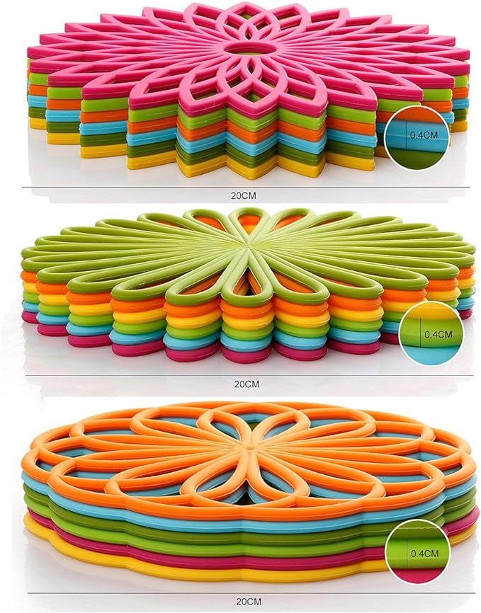 ME.FAN Silicone Trivet Mat - Kitchen Hot Pads for Pots & Dish - Insulated Teapot Trivet - Flexible, Durable, Non-Slip Large Coasters 3 Set Grass Green