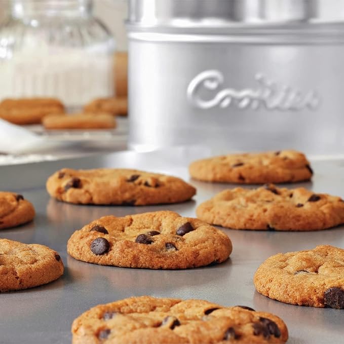 Baker's Secret 2pcs Large Flat Cookie Sheet 18" x 14" Aluminum Flat Baking Sheet, Extra Thick -2.7mm- 100% Recycled, Half Sheet with hanging hole - The Natural Aluminum Collection