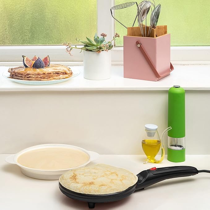 Moss & Stone Electric Crepe Maker – 8” Portable Crepe Pan Nonstick with Dipping Plate, Auto Shut-Off, On/Off Switch, Even Heating & One Automatic Temperature Control – Compact Crepe Maker