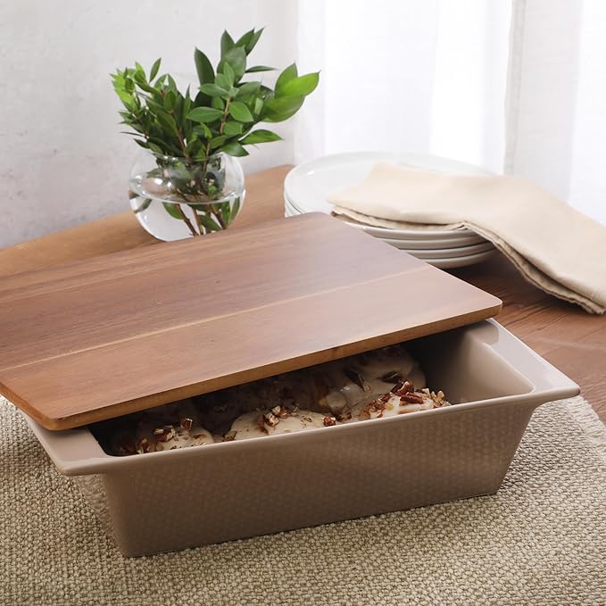 Gibson Elite 2.75-Quart 13.5" x 8.5" Stoneware Baking Dish with Acacia Wood Lid – Taupe Rectangular Oven Safe Baker for Casseroles, Roasting & Serving