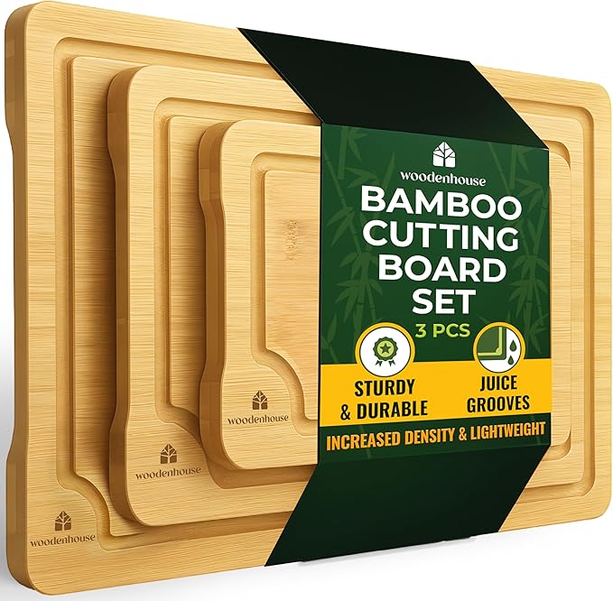 Set of 3 Bamboo Cutting Boards for Kitchen - Thick & Durable Wood Cutting Boards Set with Deep Juice Grooves & Build-in Handles, Large Surface, Easy to Clean – for Meat, Vegetables and Fruits