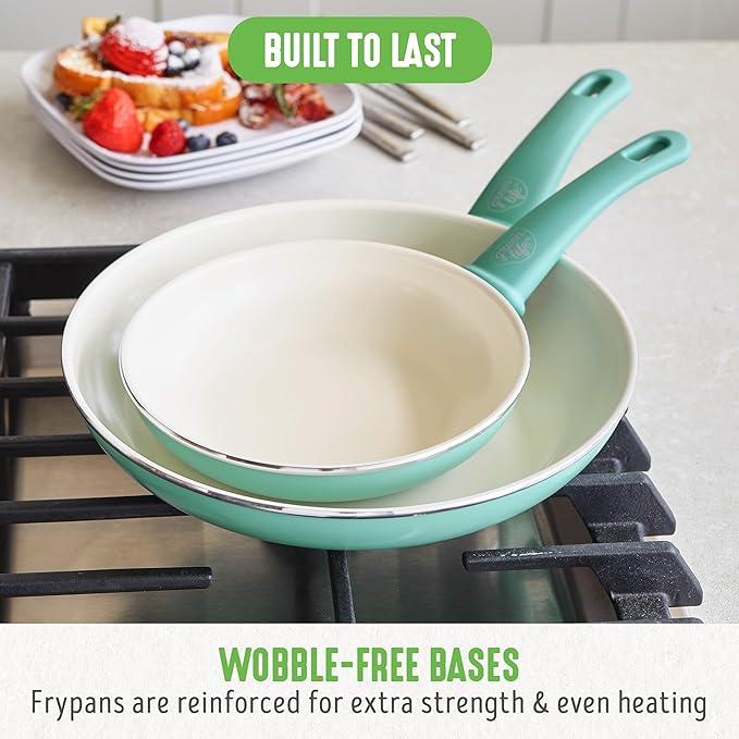 GreenLife Non Stick Fry Pan Set (7" & 10"), Non-Toxic PFAS-Free Ceramic Skillets, Dishwasher & Oven Safe, Egg Omelet Frying Pans, Stay- Cool Handles, Kitchen Home Cooking Essentials, Turquoise