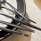 KINGSTONE Silverware Set, 20-Piece Flatware Set Cutlery Set Premium 18/10 Stainless Steel, Tableware Include Forks Knives Spoons for Home Kitchen Restaurant Wedding, Dishwasher Safe,Black