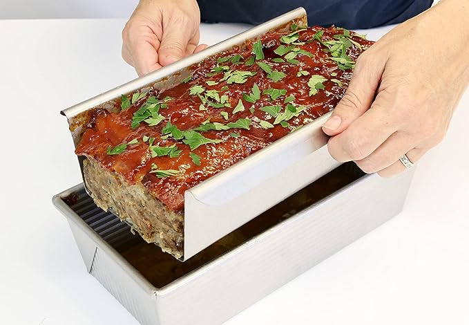 USA Pan Bakeware Aluminized Steel Meat Loaf Pan with Insert