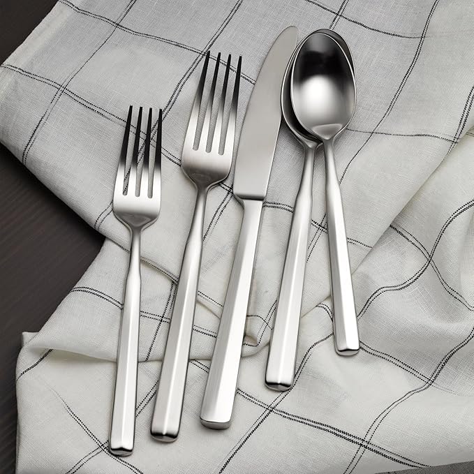 Oneida 897334 Ryder Satin 20-Piece Flatware Set