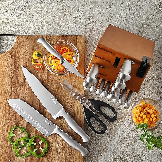 McCook® Kitchen Knife Sets,German Stainless Steel Knives Block Set with Built-in Sharpener